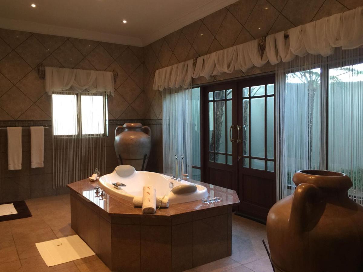 Witwater Guest House & Spa كمبتون بارك المظهر الخارجي الصورة